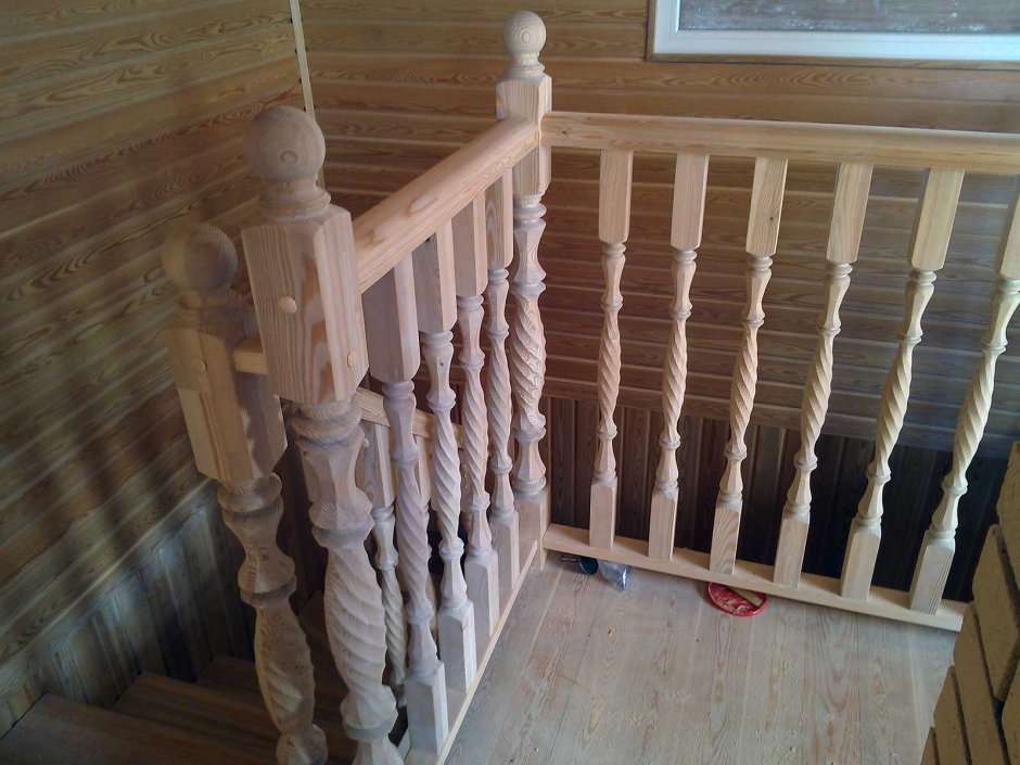 Балясины на втором этаже