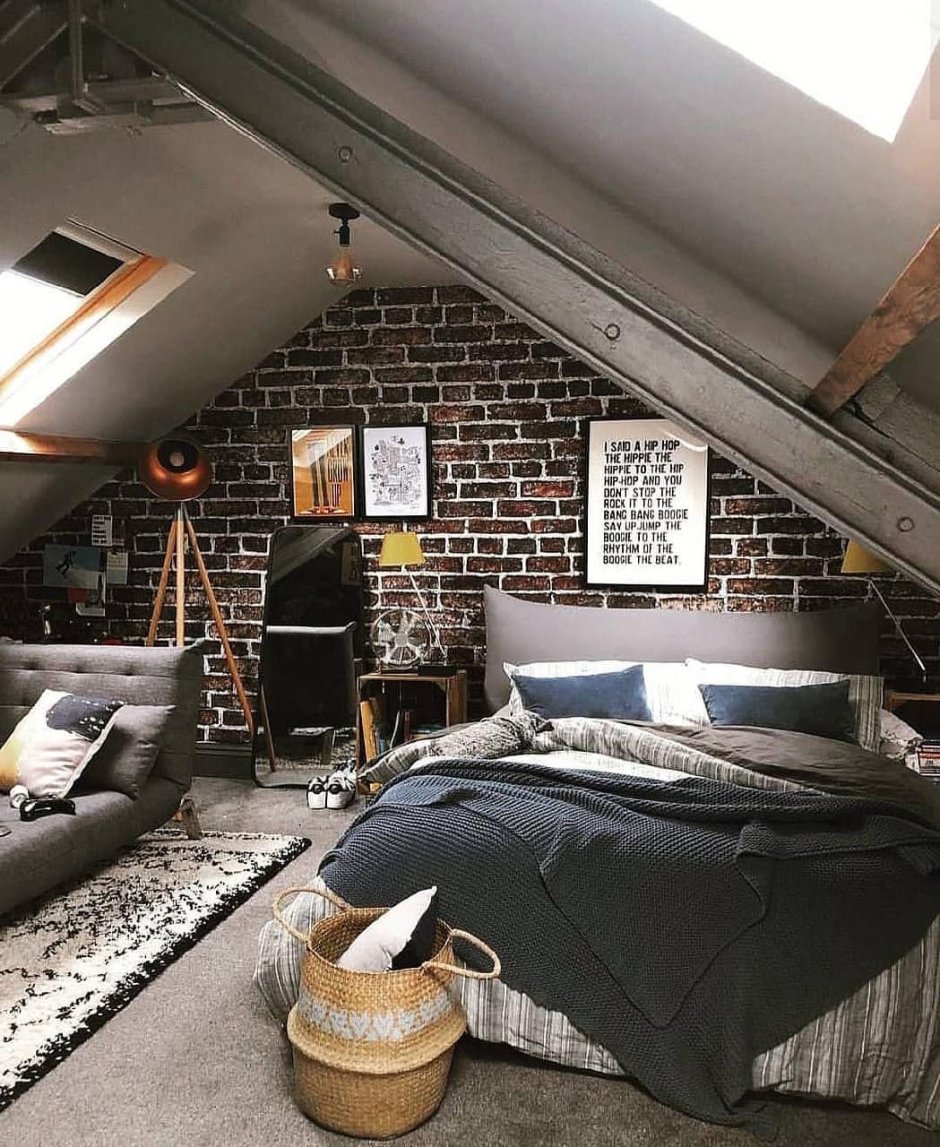 Лофт на мансарде интерьер