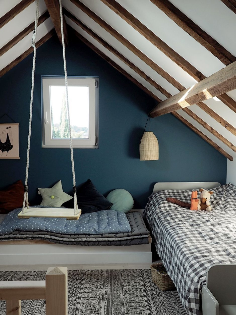 Мансардная детская комната