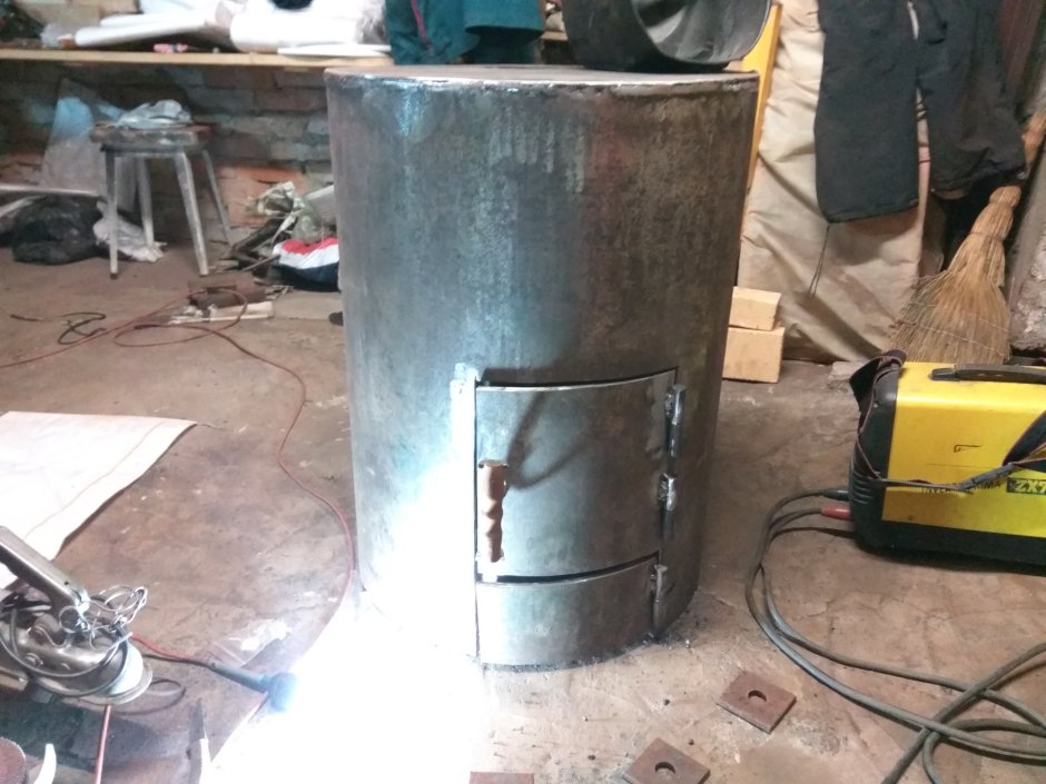 Печка из профильной трубы длительного горения