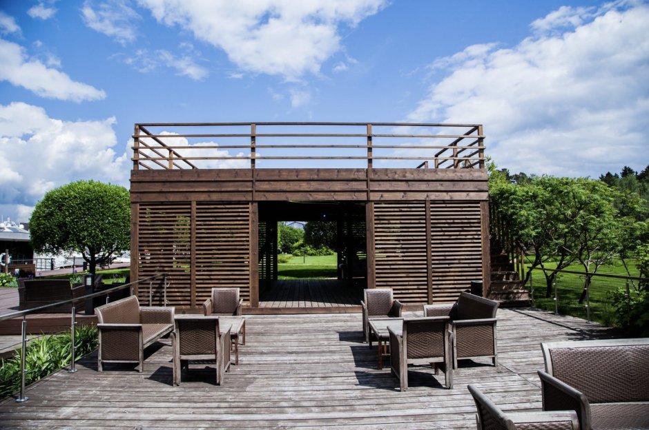 Двухэтажная беседка