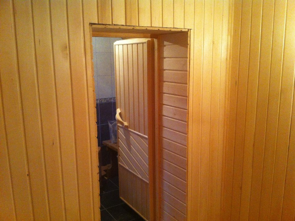 Сборка деревянной двери