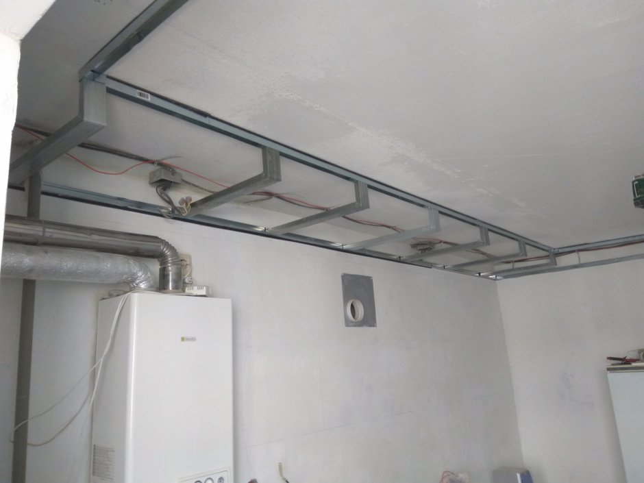 Короб ГКЛ над кухней