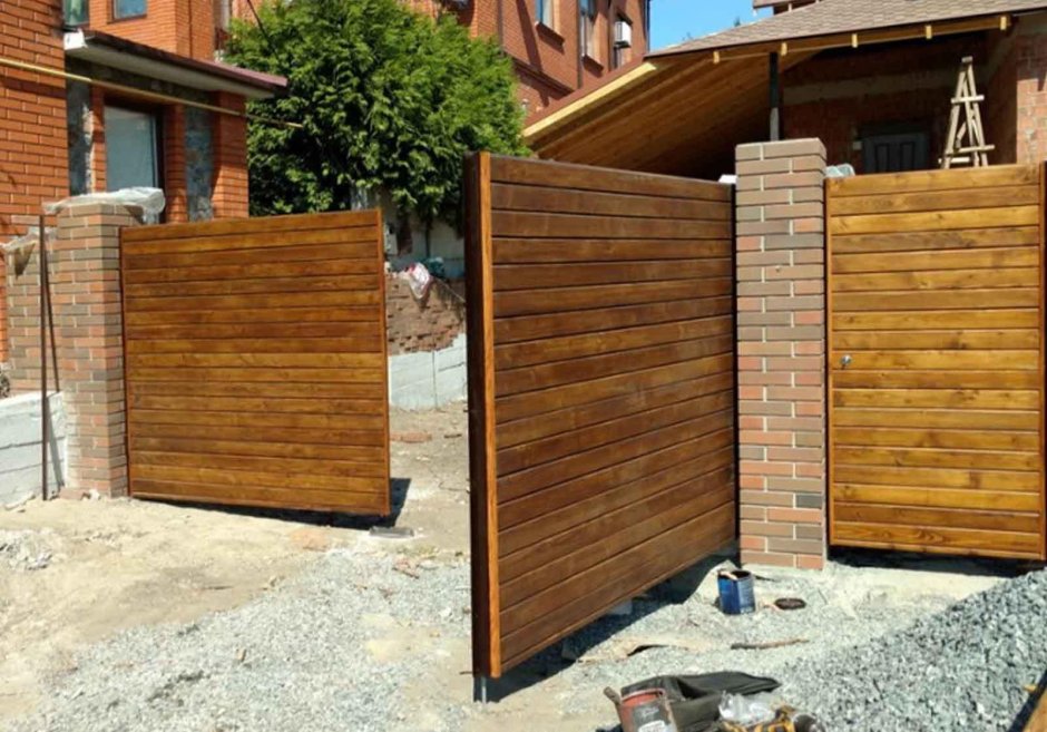 Деревянные откатные ворота