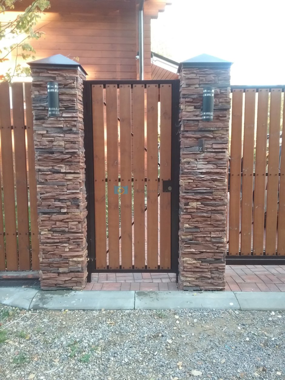 Ворота обшитые доской