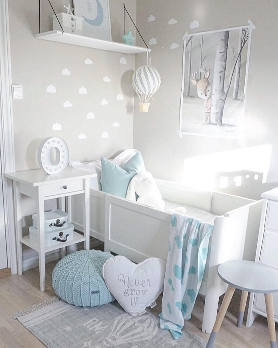 Уголок новорожденного в комнате