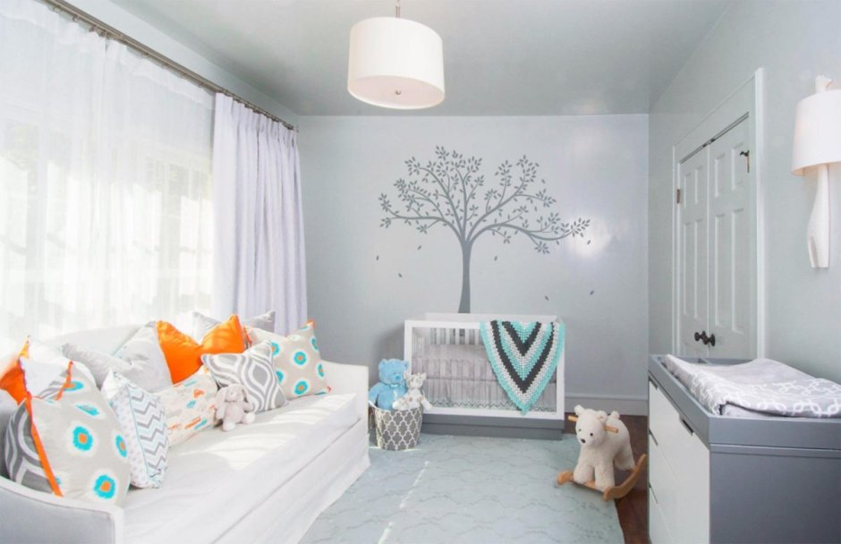 Комната для девочки в голубых тонах