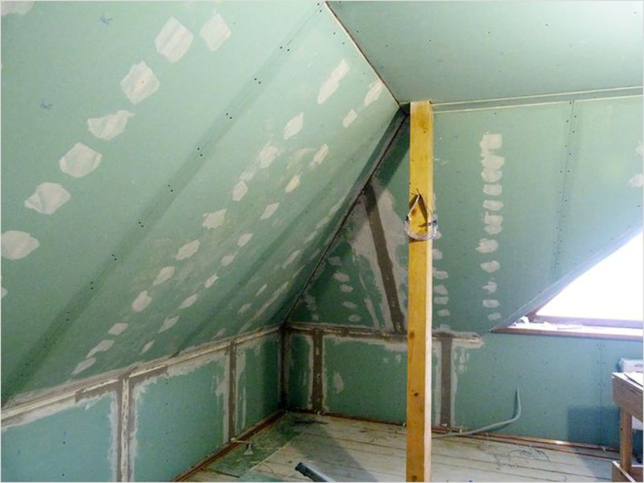 Обшивка стен мансарды гипсокартоном