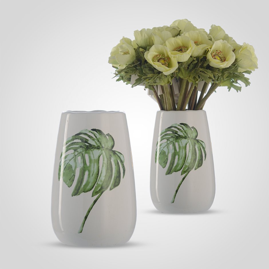 Необычная ваза для цветов