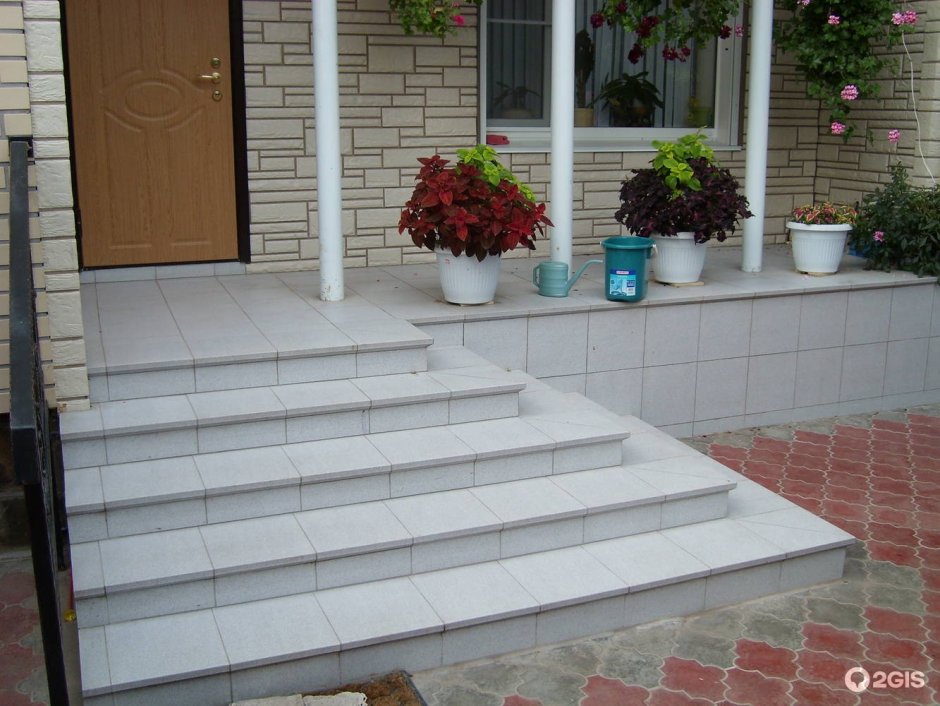 Скандиано Браун