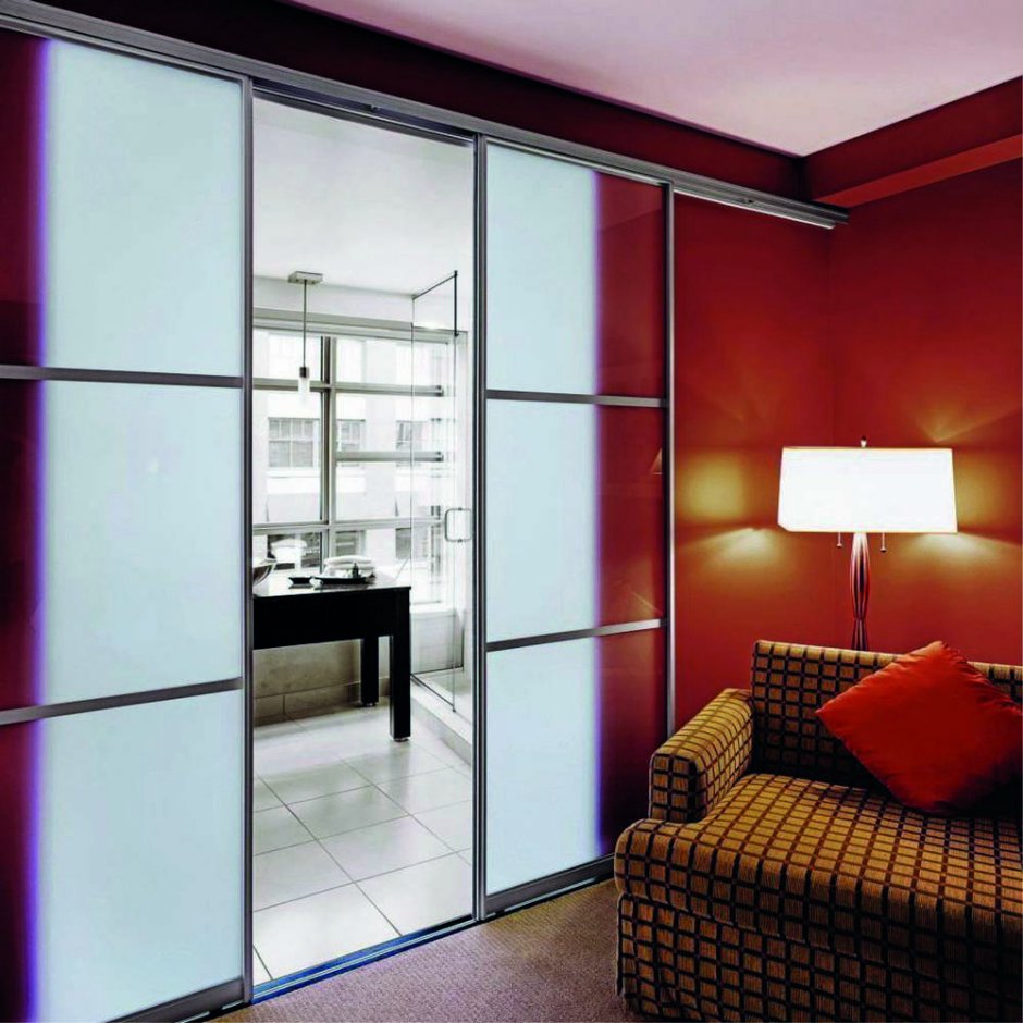 Раздвижная дверь на кухню