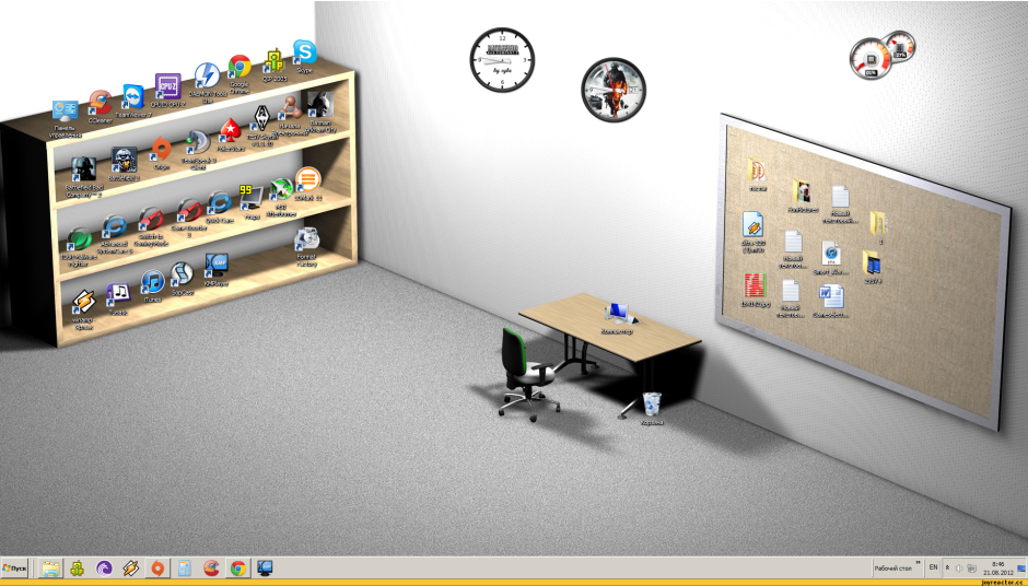 Рабочий стол полочки