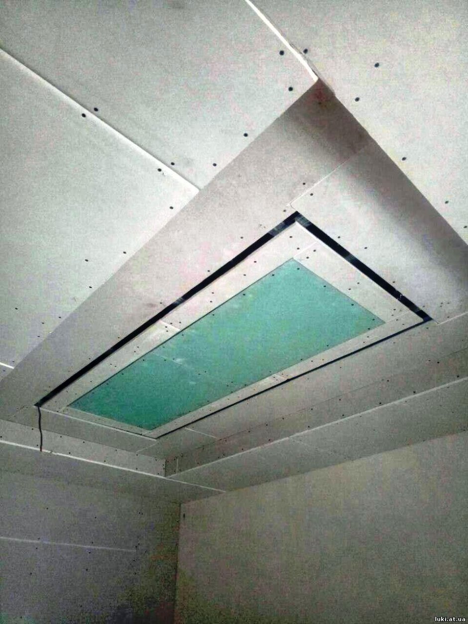 Люк ЛАЗ утепленный