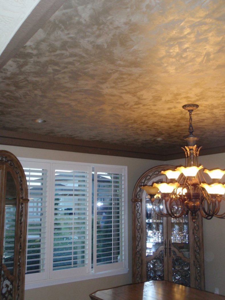 Натяжной потолок венецианка