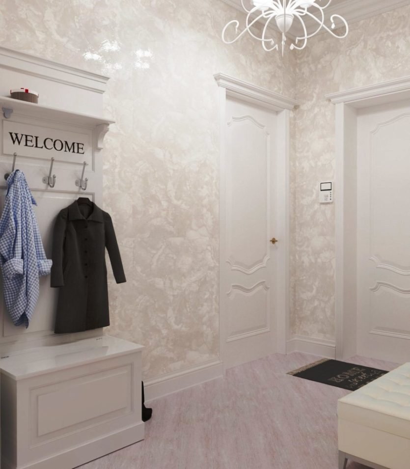 Серые обои в прихожей