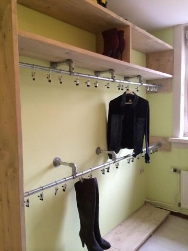 Вешалка в кладовку