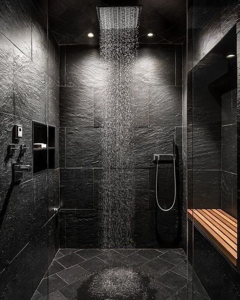 Светодиодная подсветка в душевой