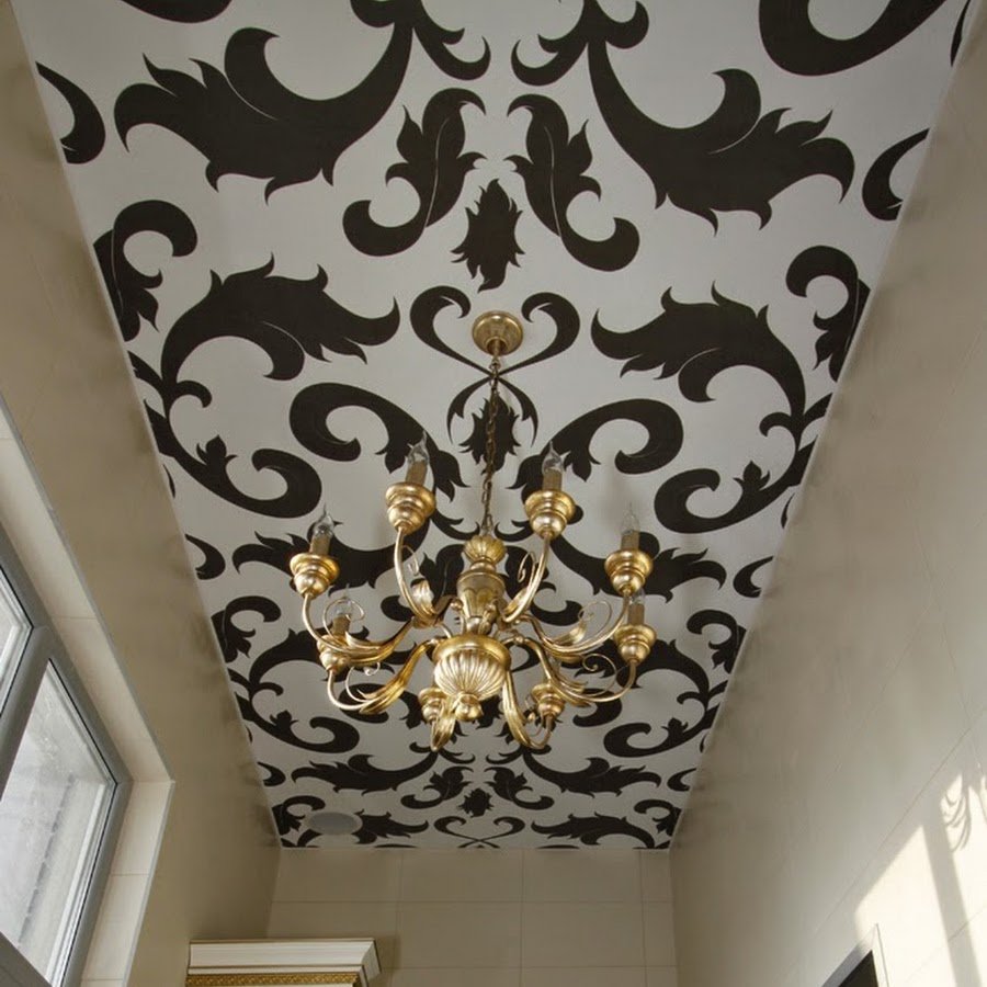 Натяжные потолки с узорами