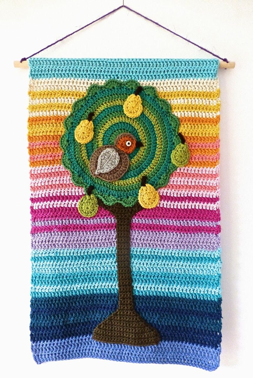 Панно крючком