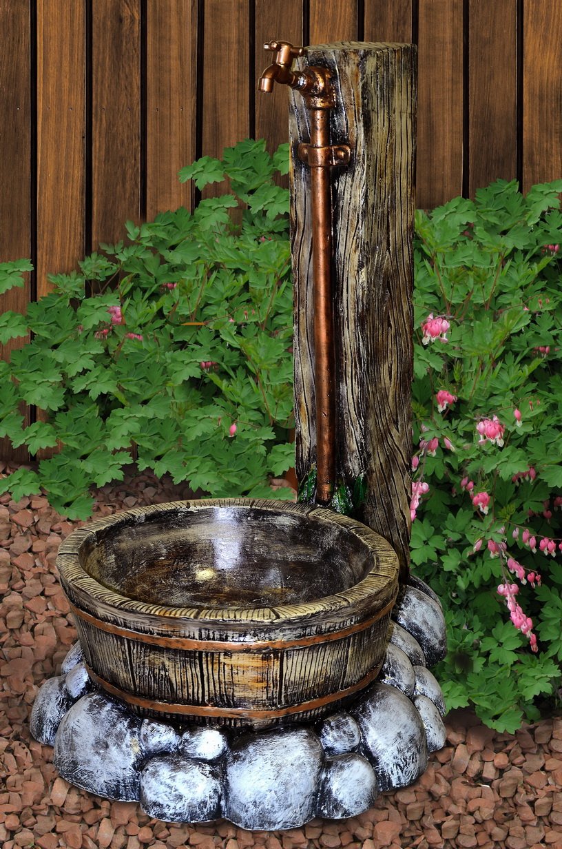 Уличный умывальник для дачи