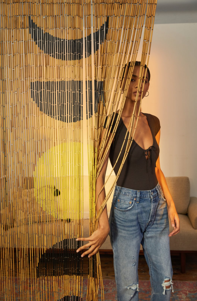 Шторы из бамбука на дверной проем