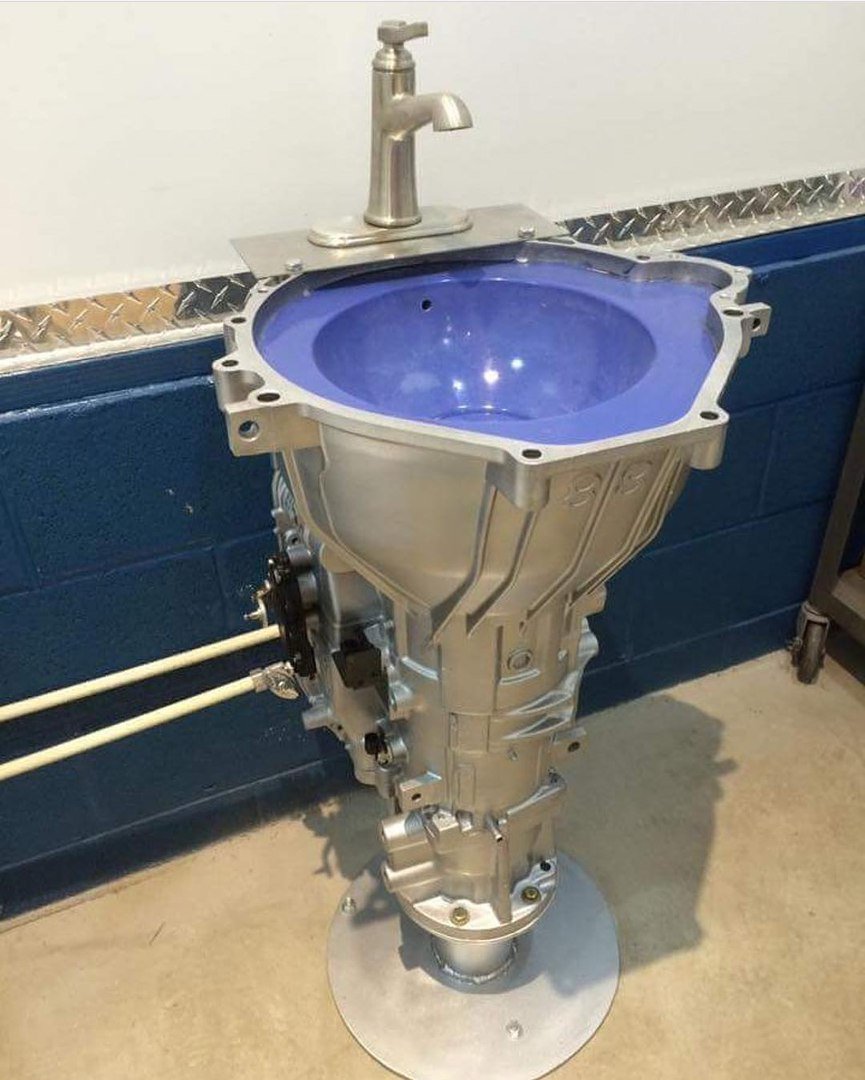 Умывальник из коробки передач