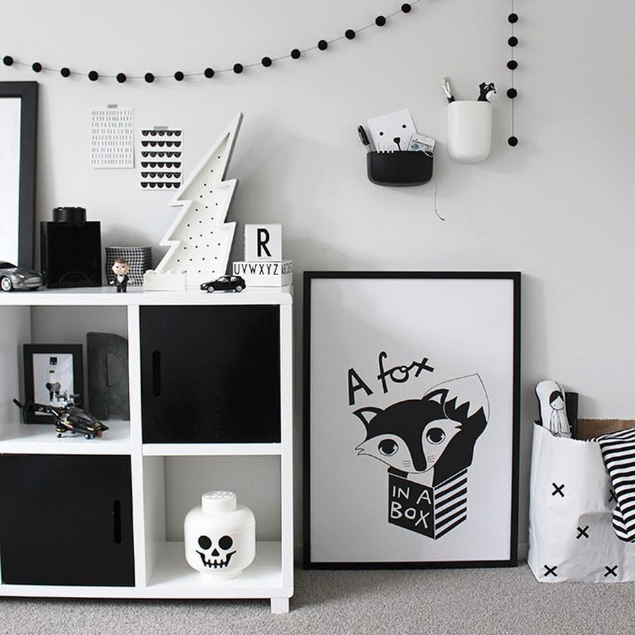 Черно белый декор комнаты