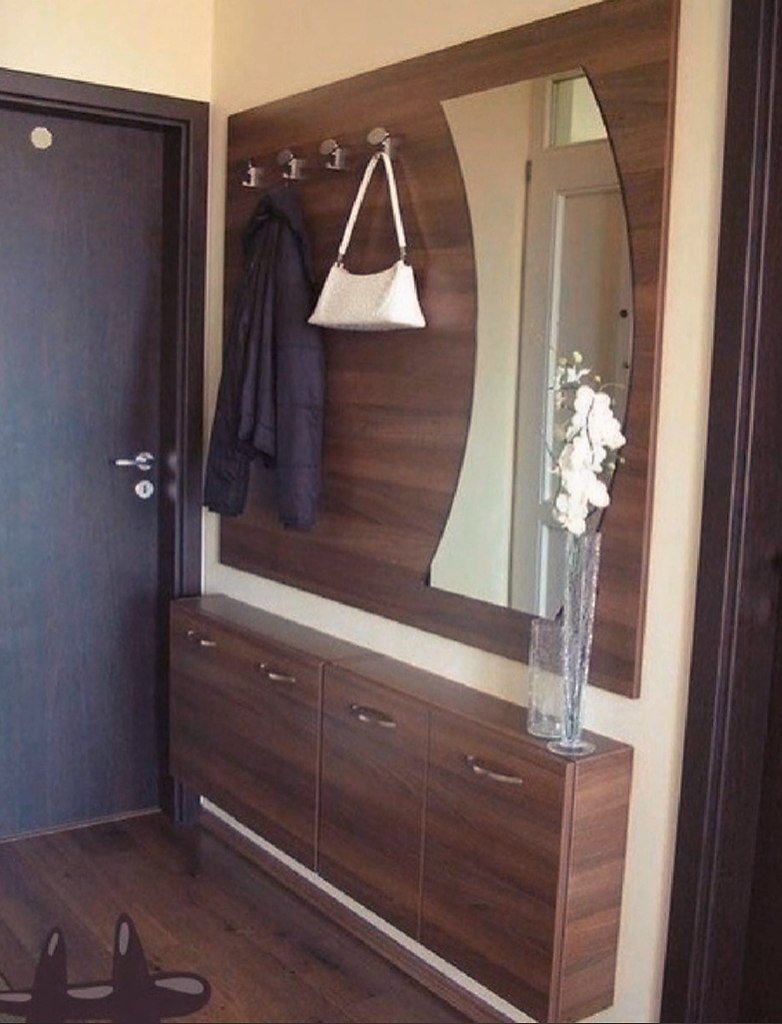 Мебель в маленькую прихожую в хрущевке