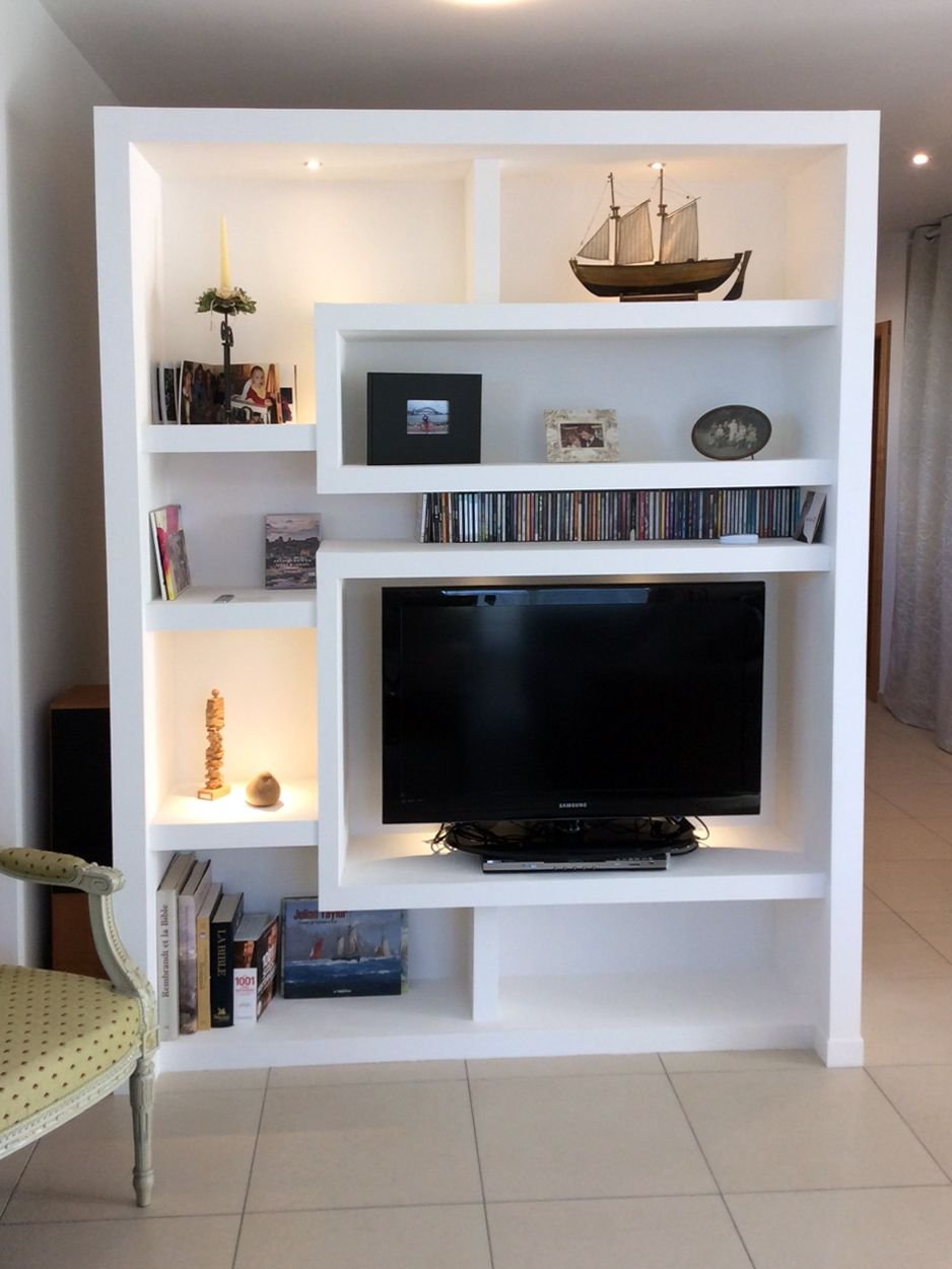Стеллаж с нишей под телевизор