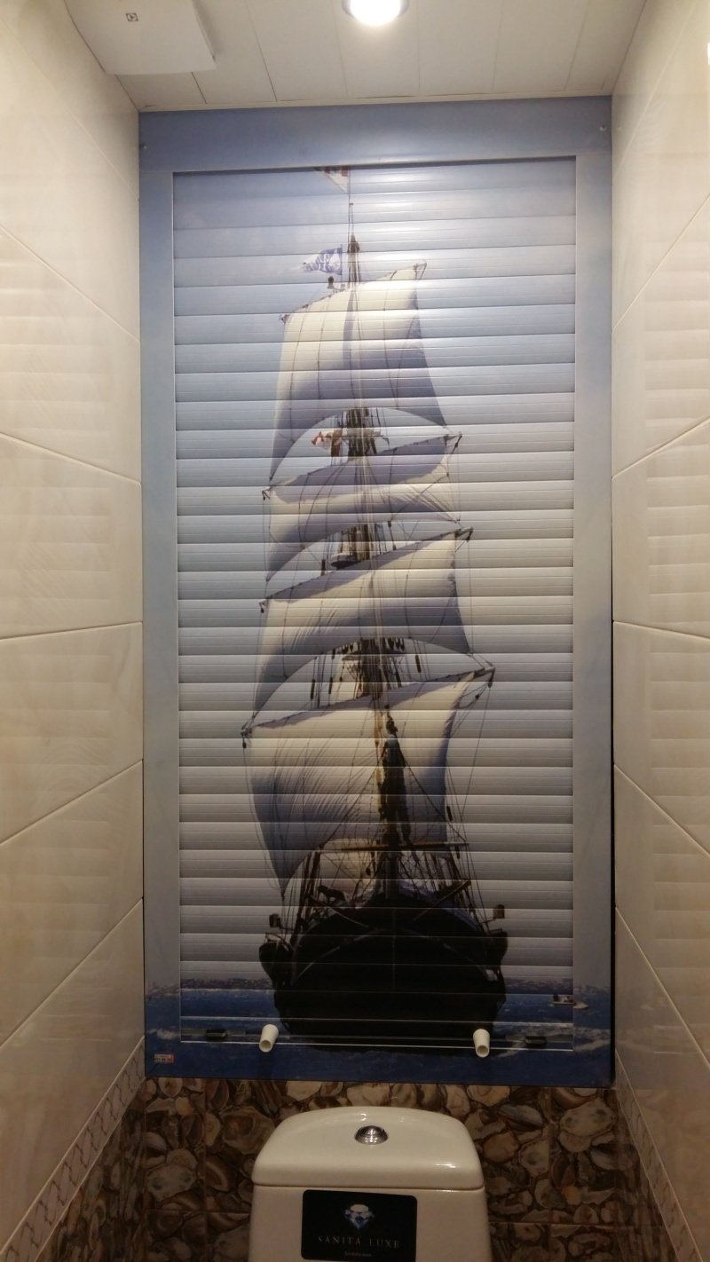 Сантехнические жалюзи в туалет