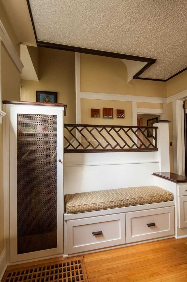 Уютная прихожая