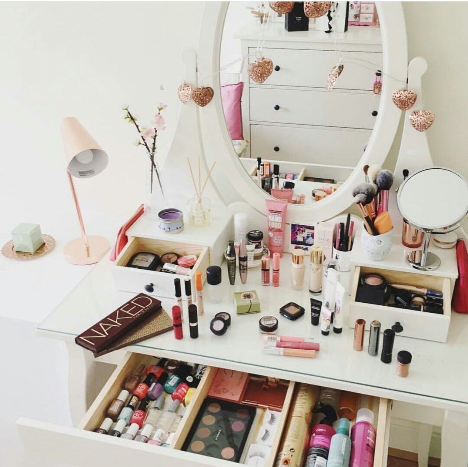 Комната косметики