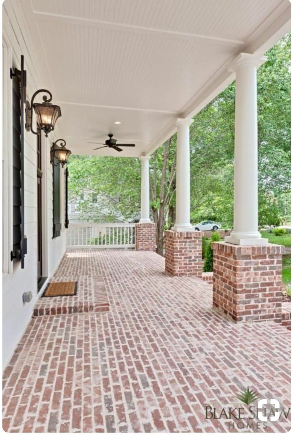 Терраса из красного кирпича