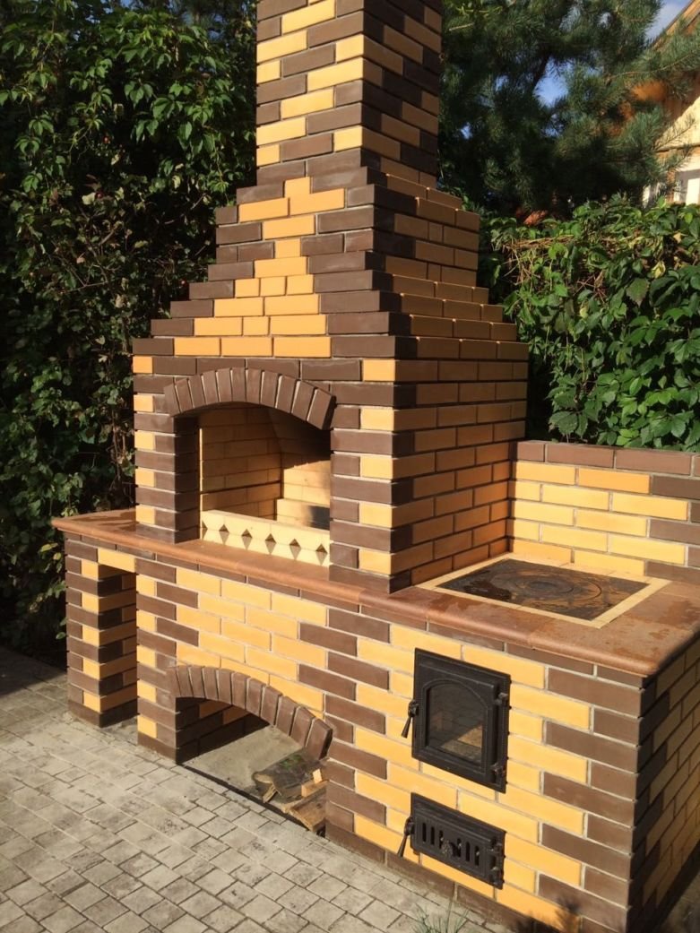 Барбекю из кирпича