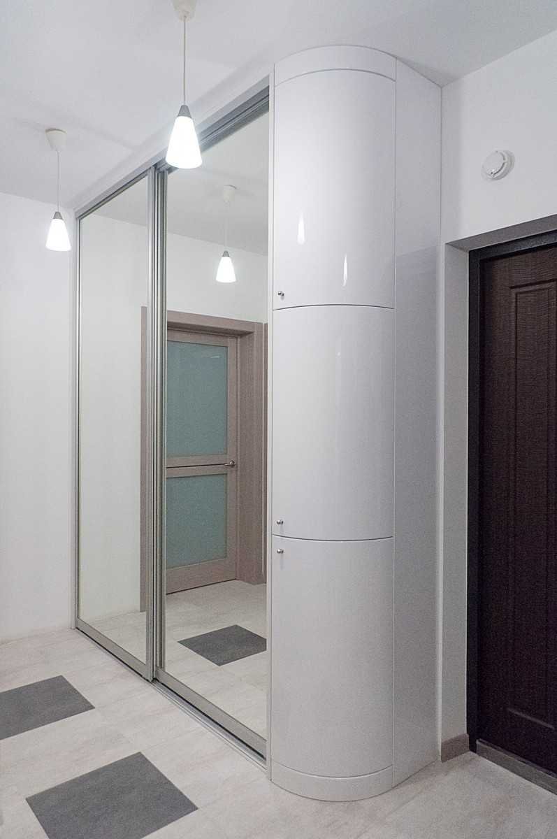 Классический шкаф купе