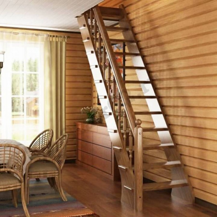 Лестница одномаршевая деревянная