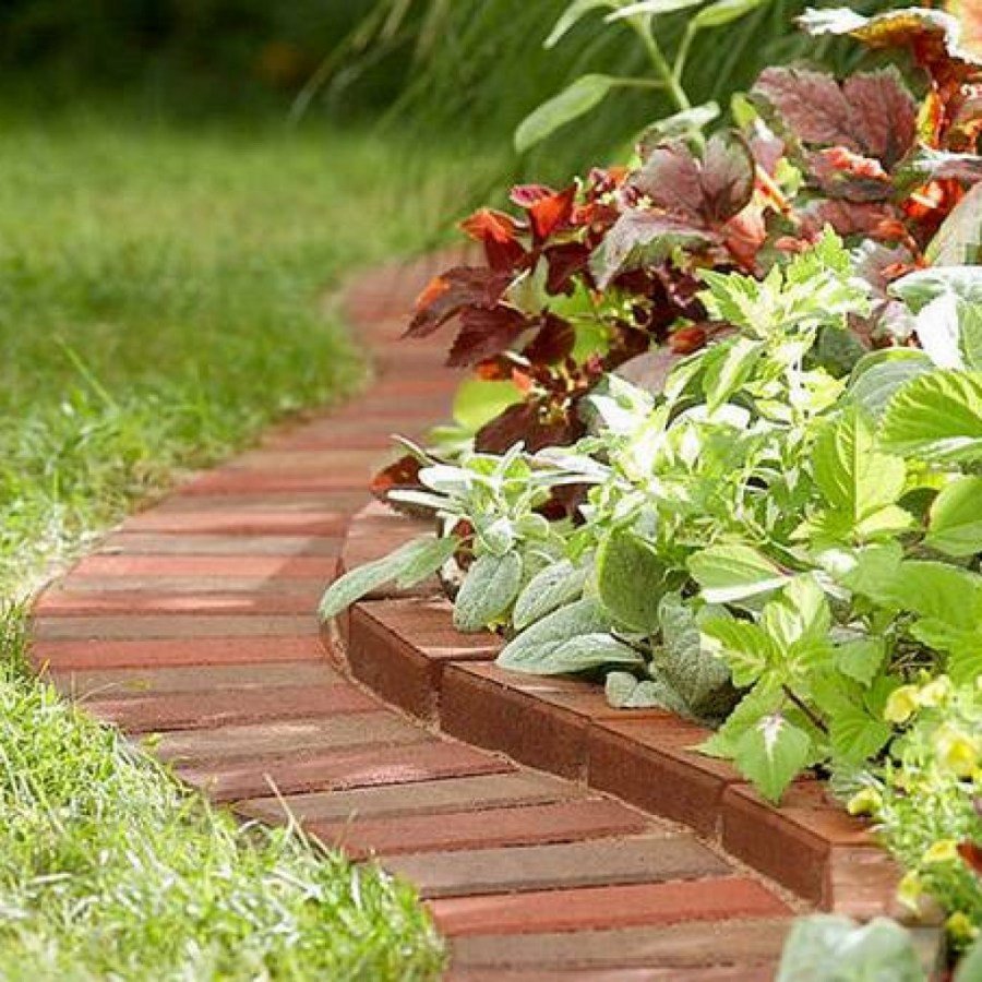 Бордюр для цветника