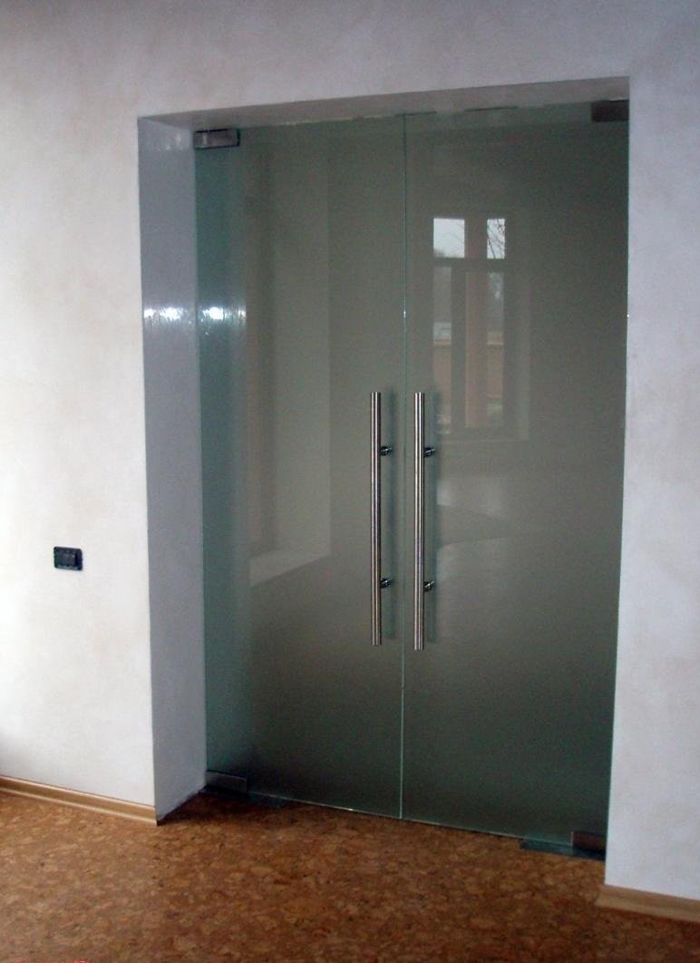 Двери книжка 90x205