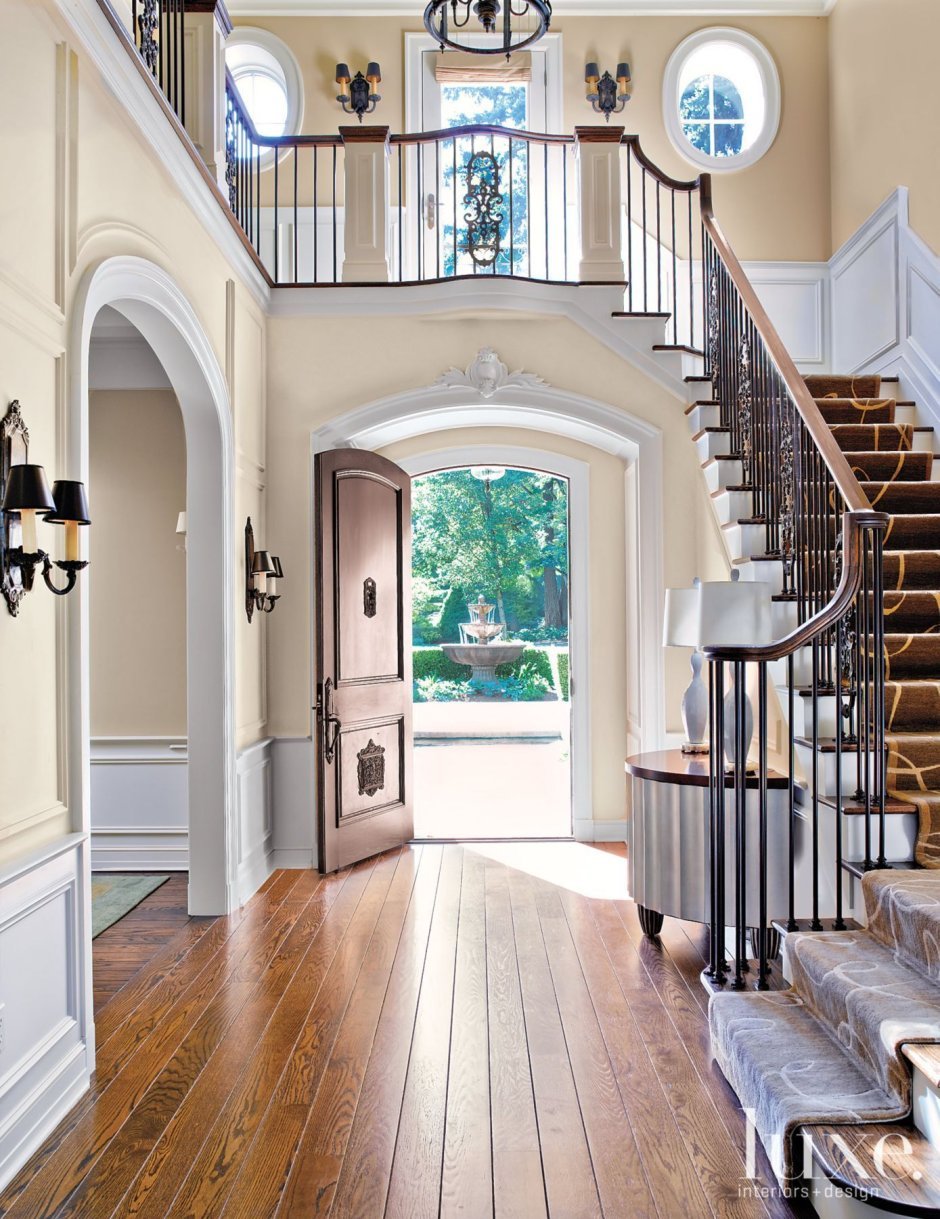 Комната под лестницей