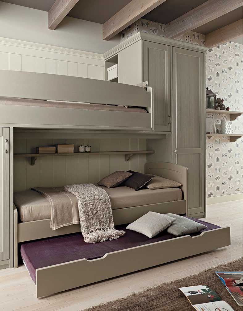 Двух этожная кровать со шкафами