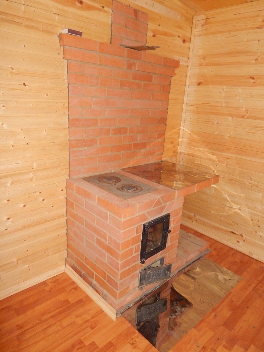 Отопительно-варочная печь из кирпича lode