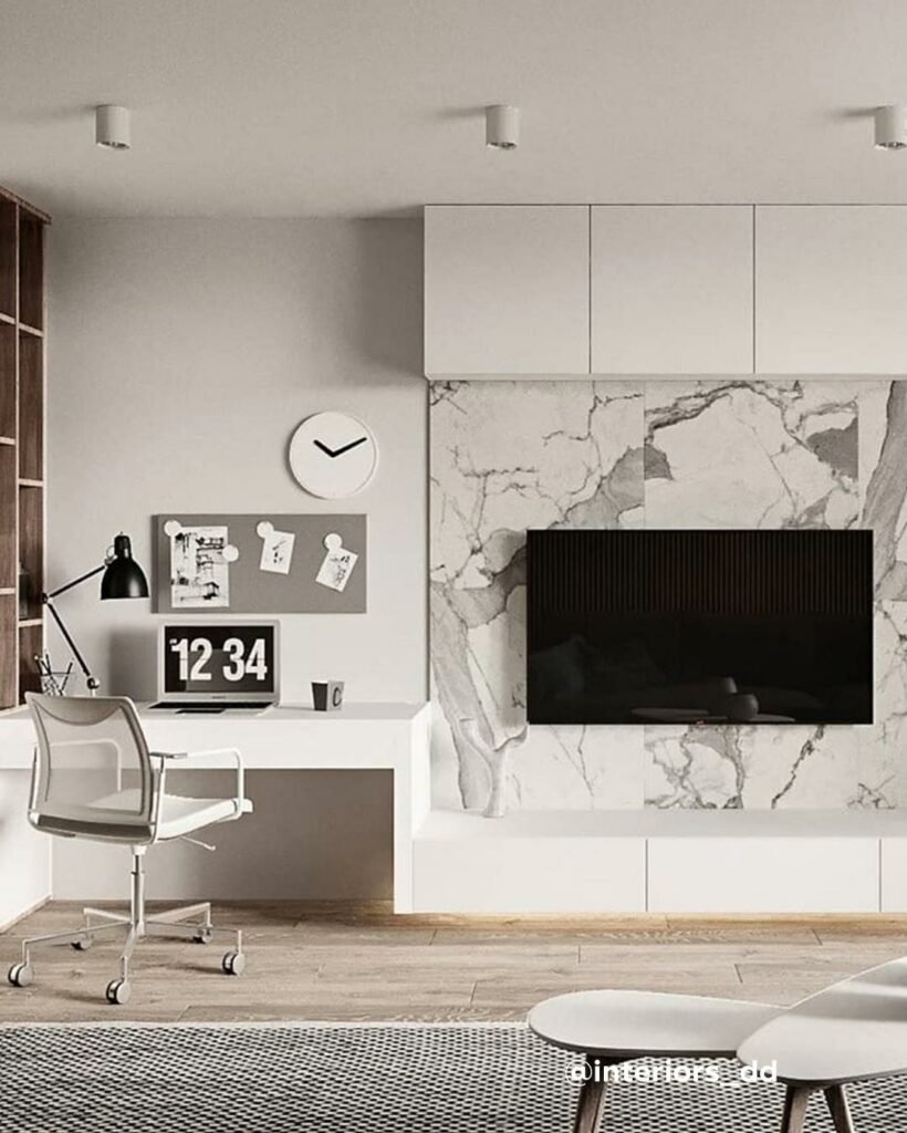 Стена из керамогранита в гостиной за телевизором