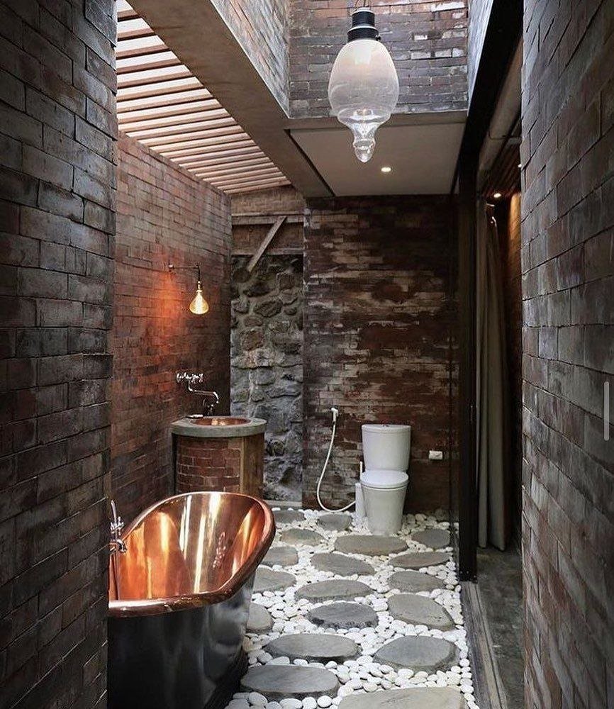 Гараж с комнатой