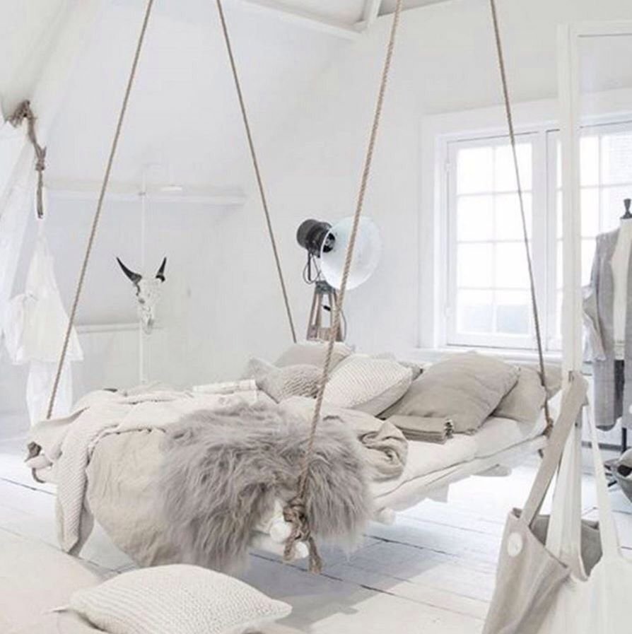 Подвешенная кровать