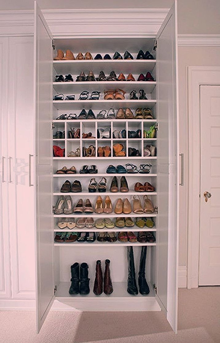 Встроенный шкаф для обуви