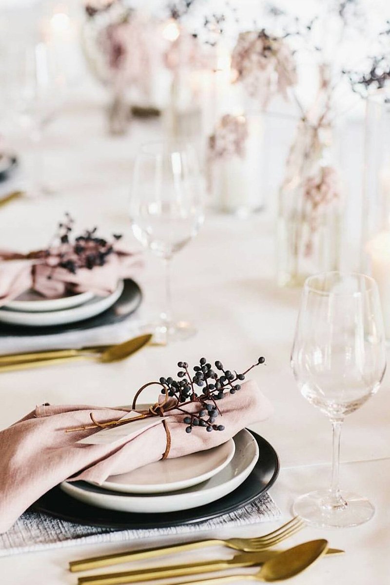 Сервировка стола