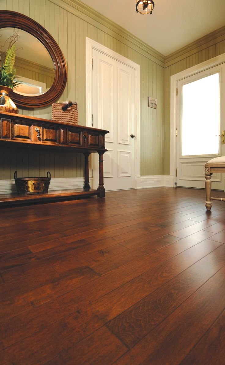 Темное дерево в интерьере