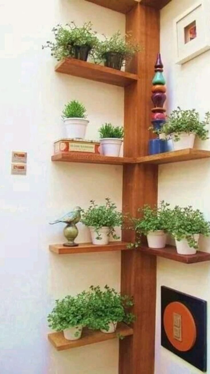 Полочки для цветов