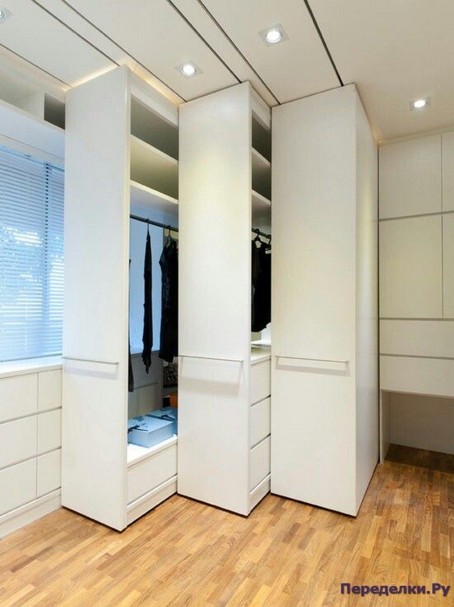 Двухсторонний шкаф