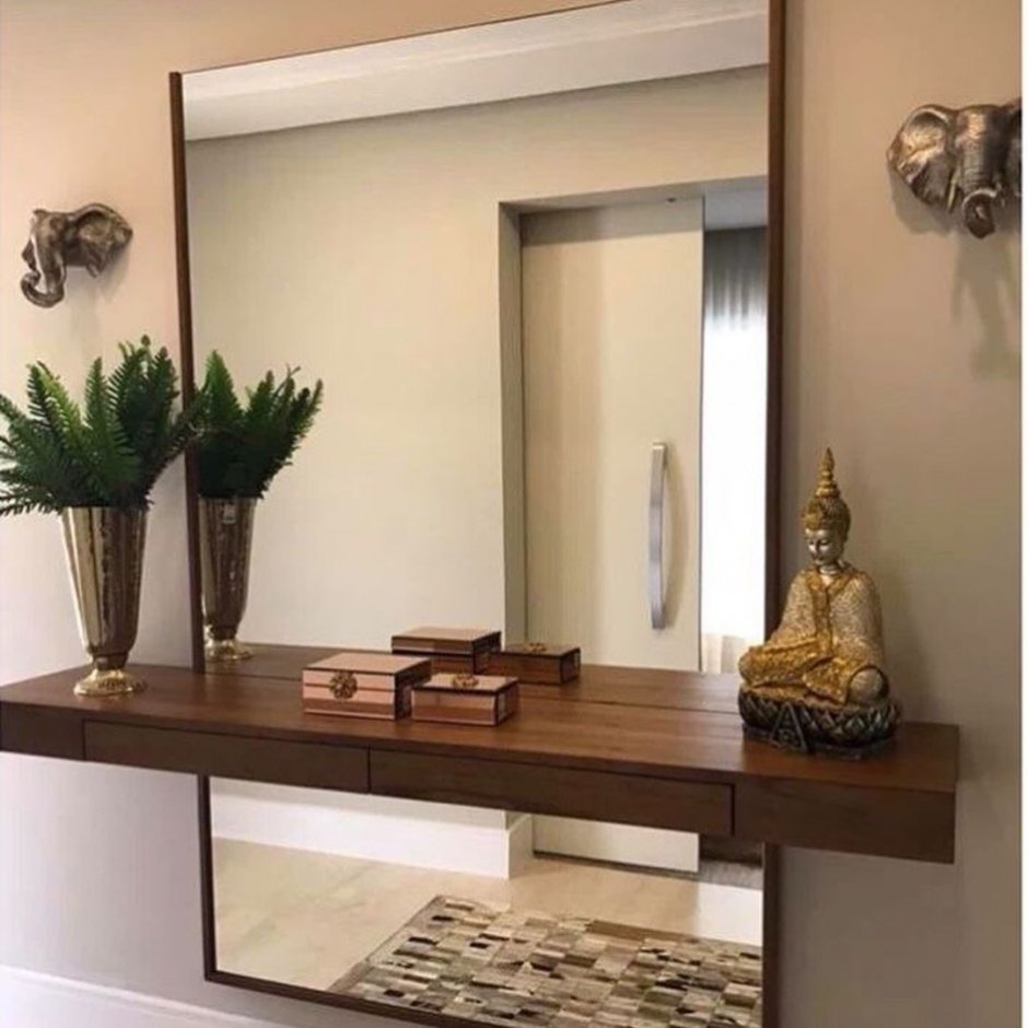 Круглое зеркало в ванной лофт